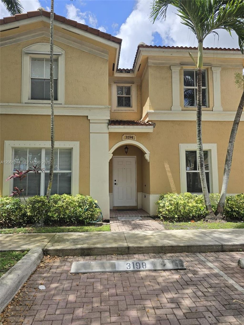 Photo of Miramar, FL 33027 (MLS # A12001244)