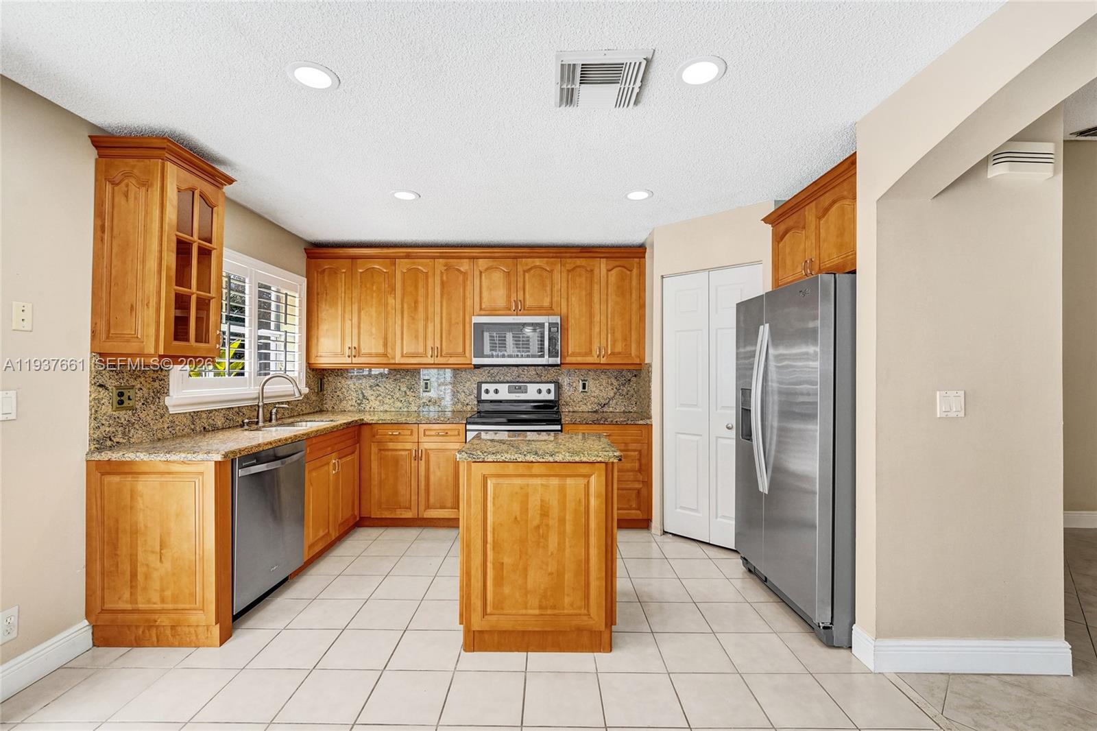 CHAPEL TRAIL II - Residential