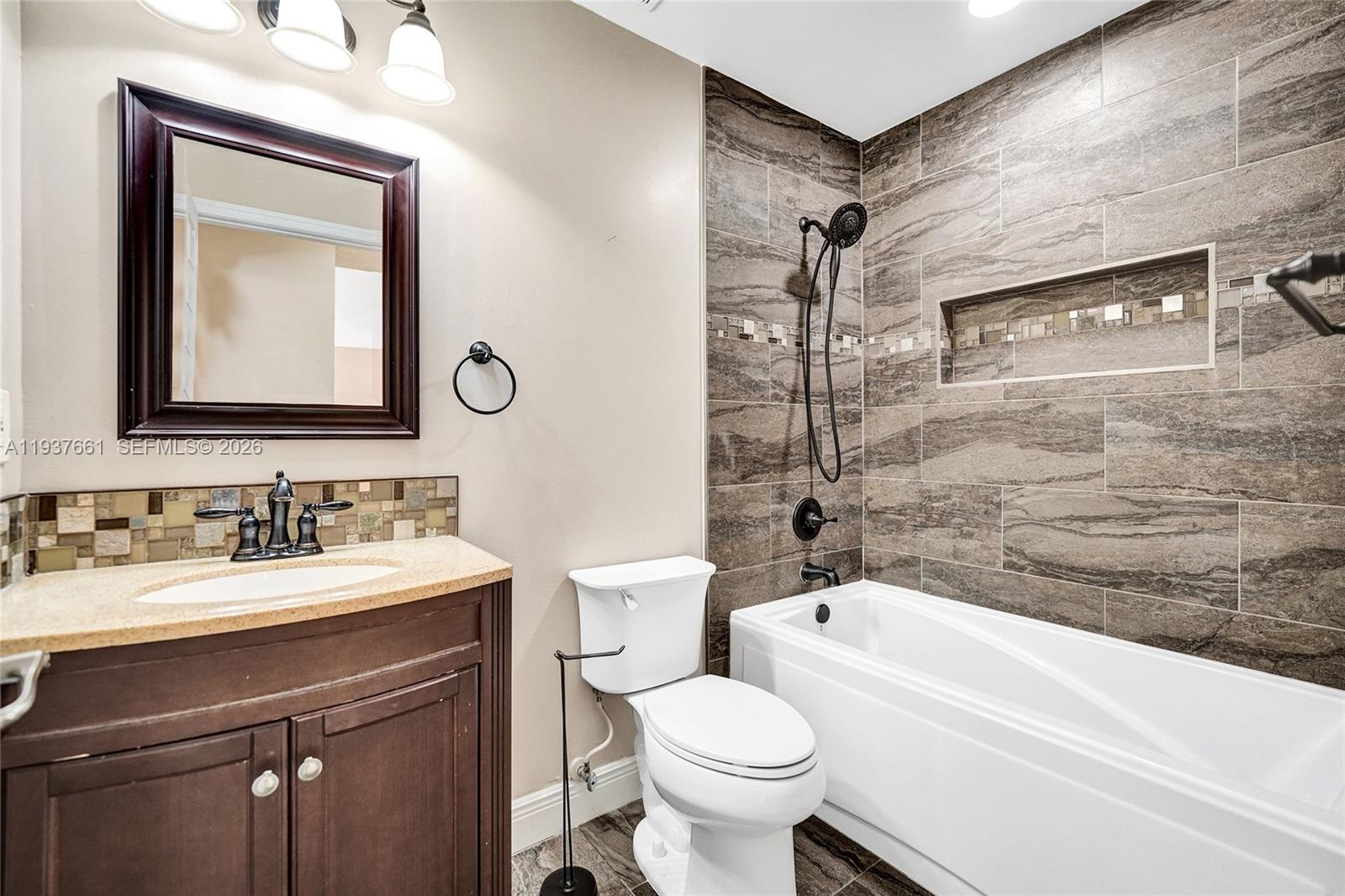 CHAPEL TRAIL II - Residential