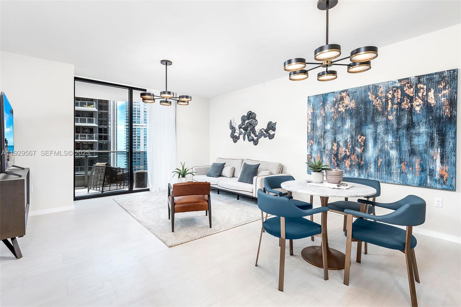 1000 Brickell Plz 4005