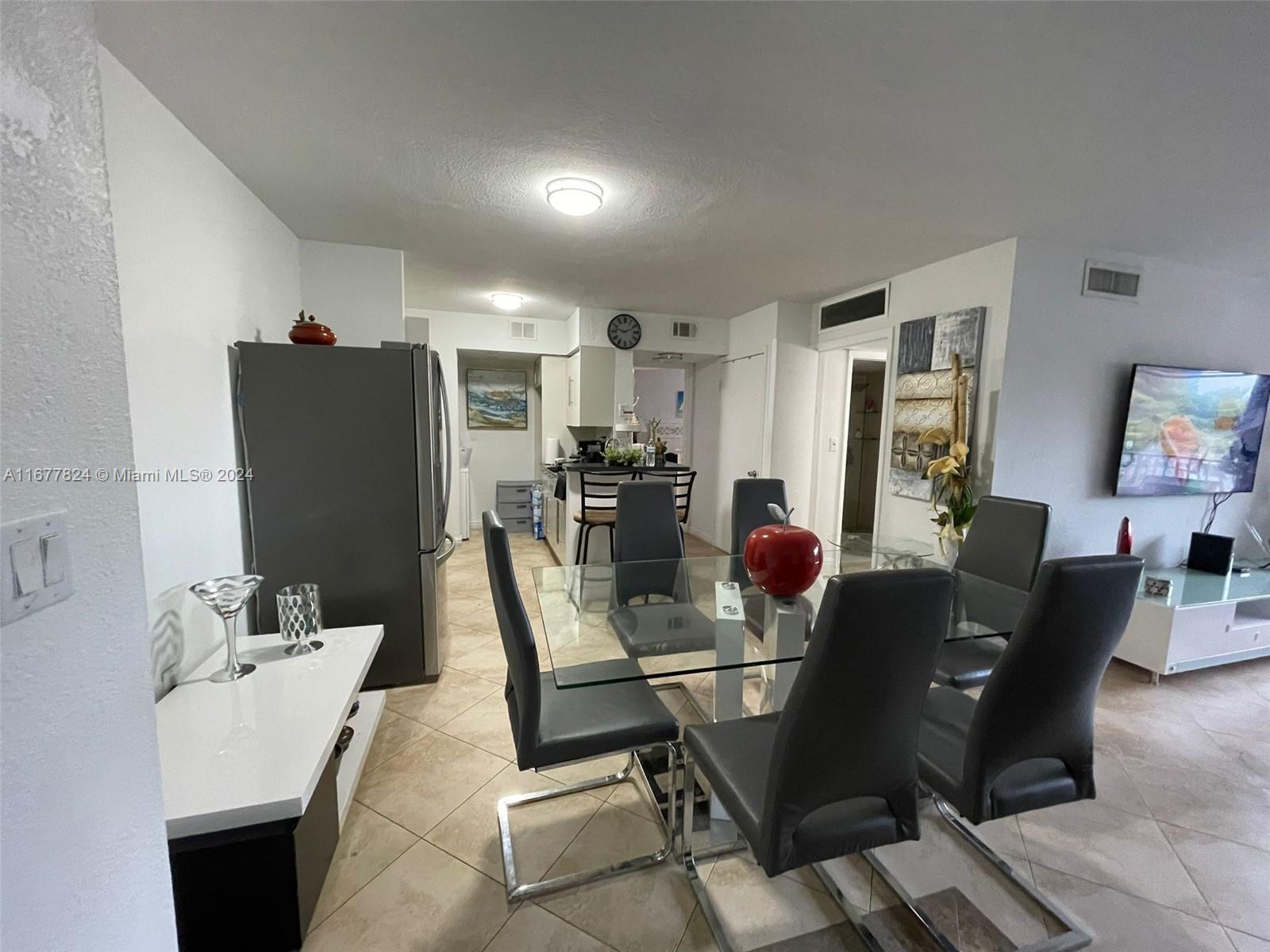 KENDALL LAKE TOWERS CONDO - Residential