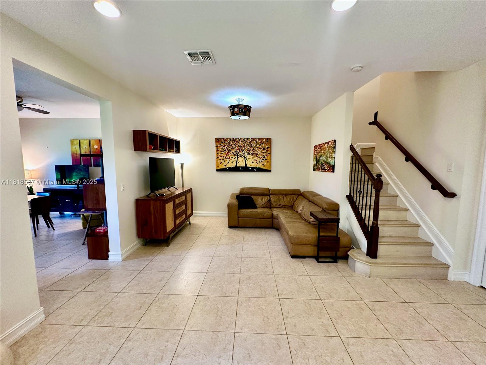119 Riverwalk Circle East