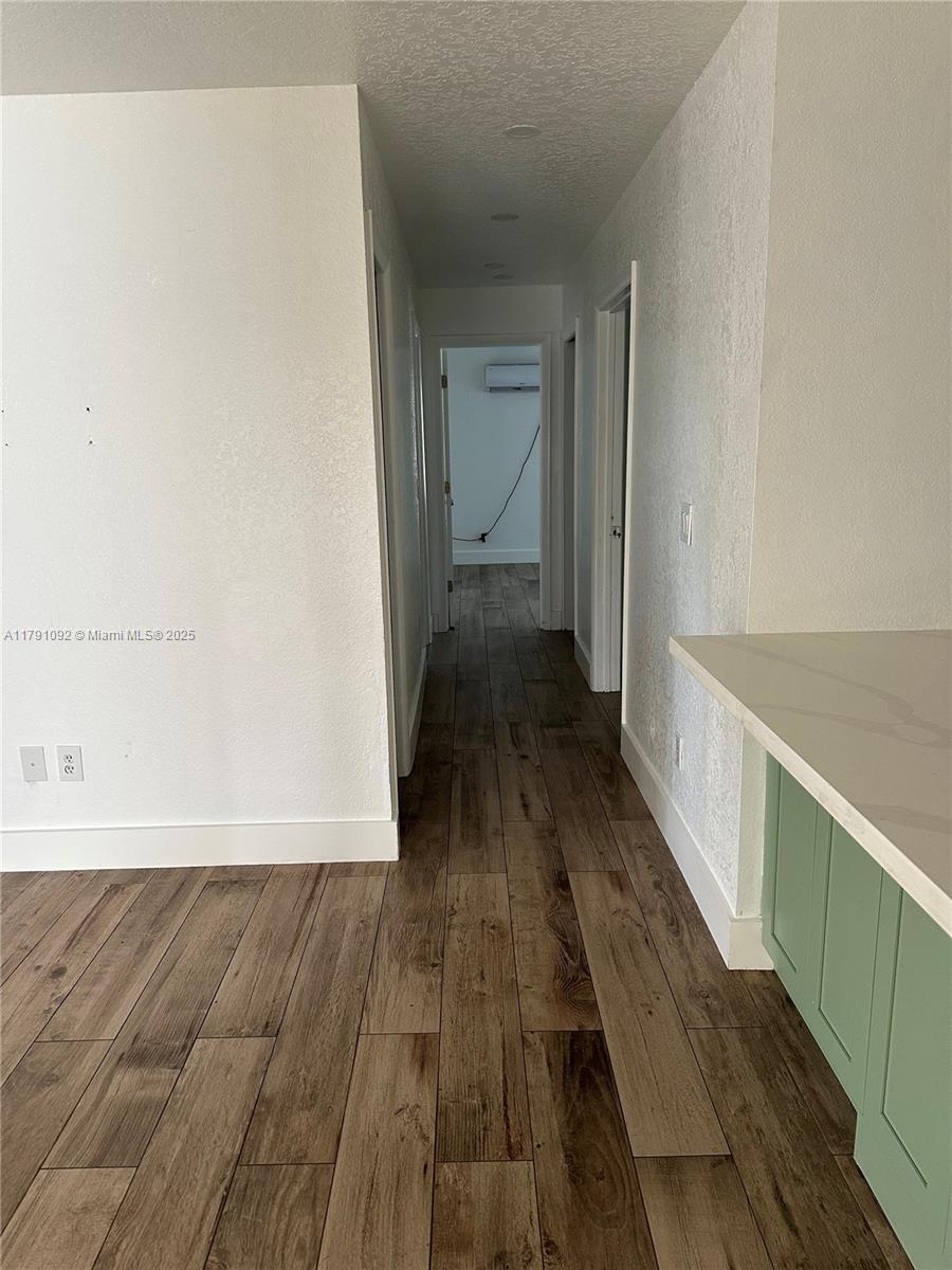 1420 NE 12th St 0