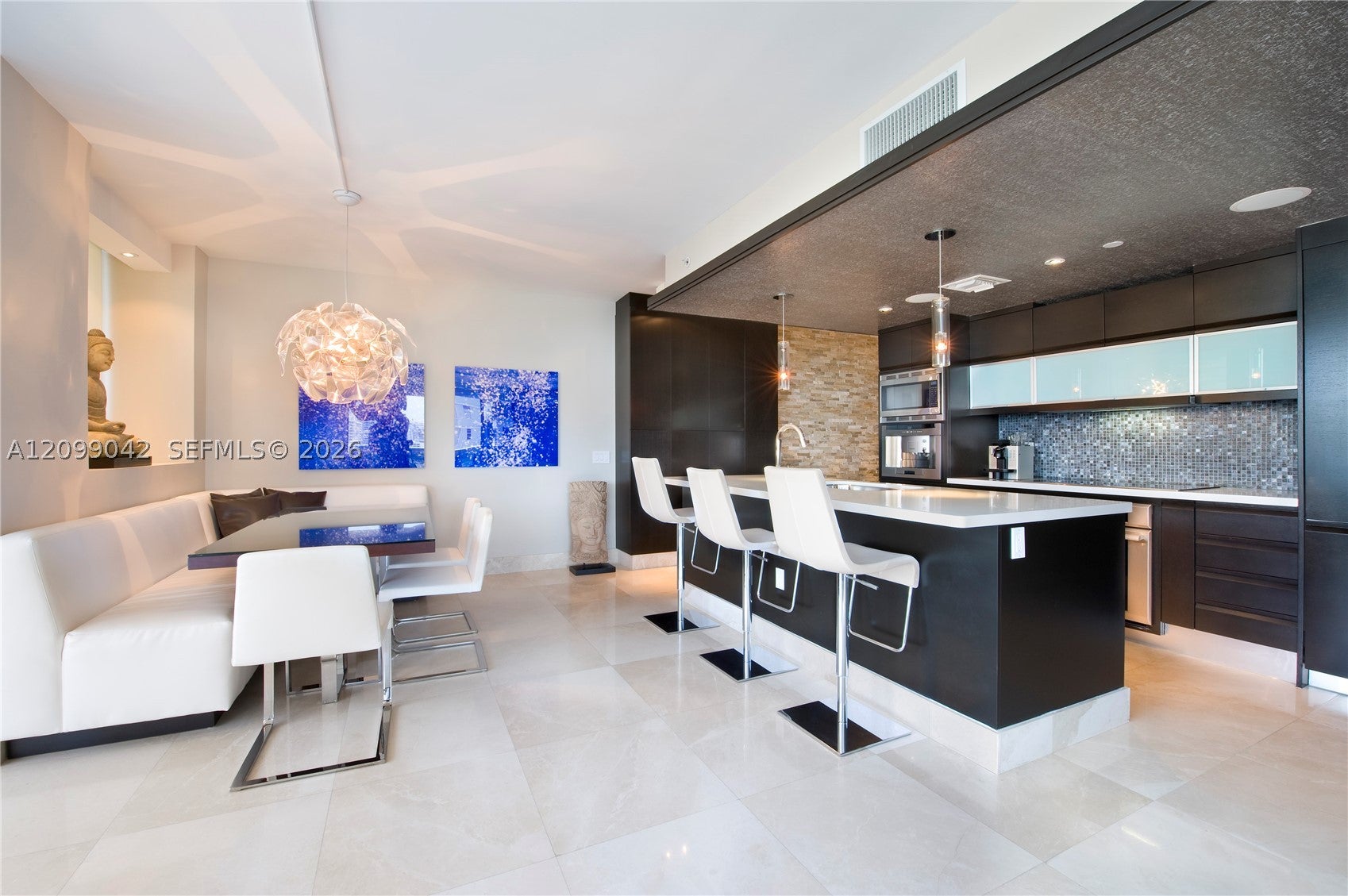 5875 Collins Ave 1008