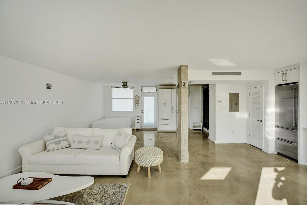 OCEAN PARK CONDOMINIUM IN - Residential Lease