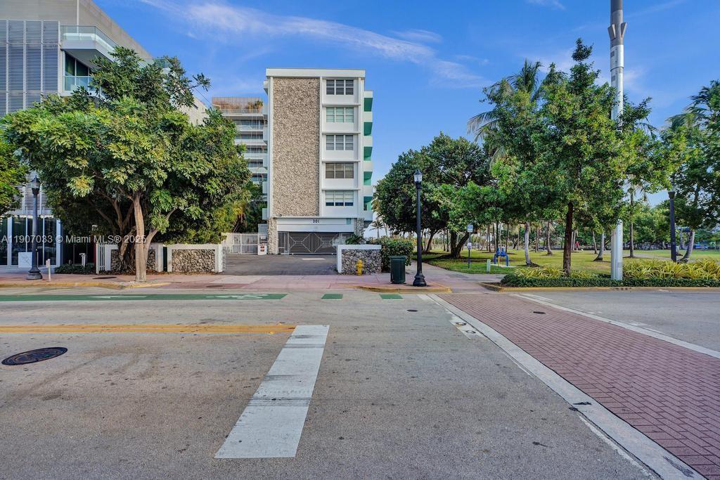 OCEAN PARK CONDOMINIUM IN - Residential Lease