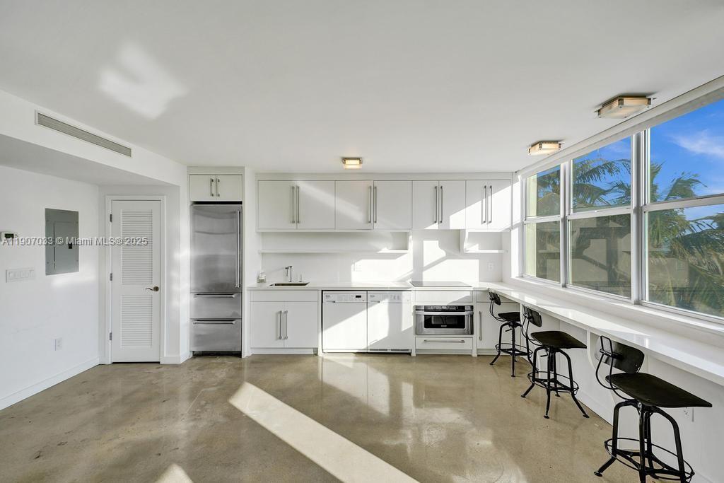 OCEAN PARK CONDOMINIUM IN - Residential Lease