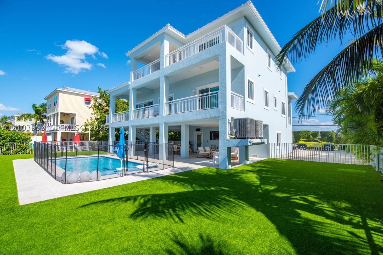 233 Sombrero Beach Rd