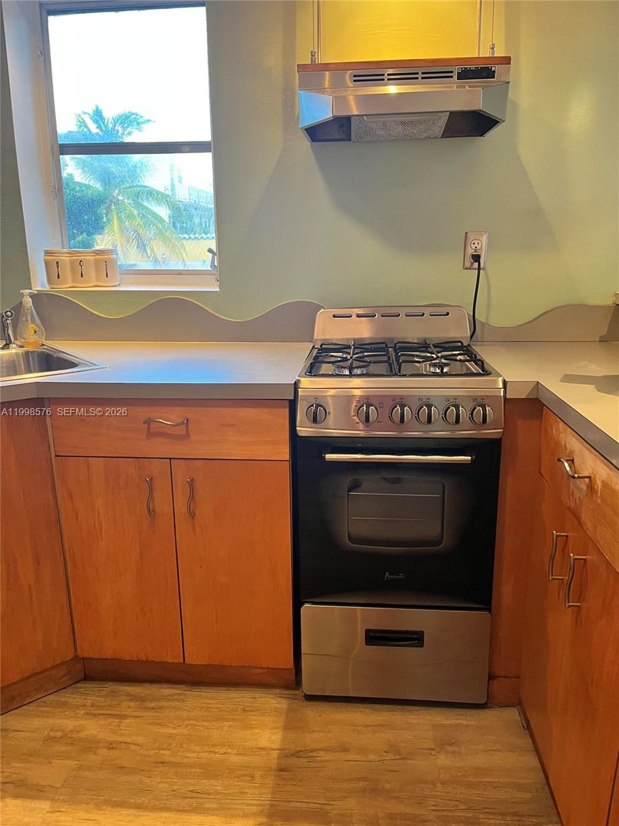 TERRACE VIEW TOWERS CONDO - Residential