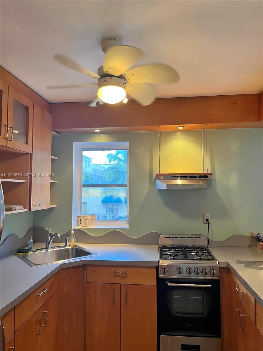 TERRACE VIEW TOWERS CONDO - Residential