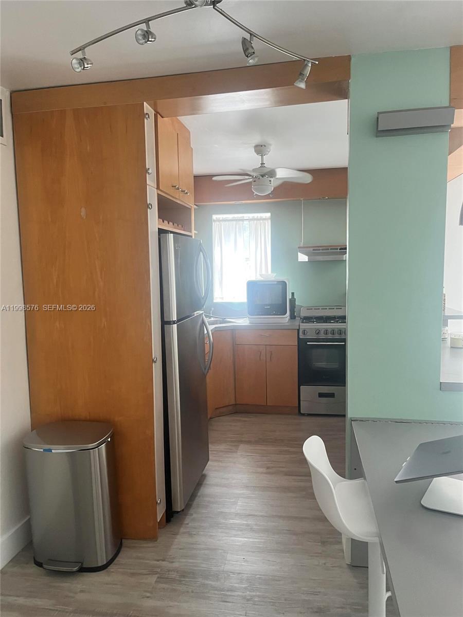 TERRACE VIEW TOWERS CONDO - Residential