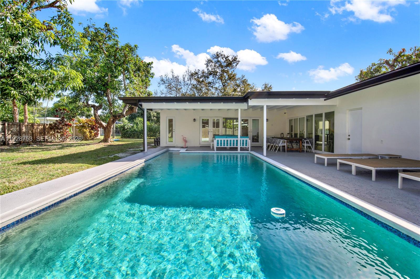 MANGOWOOD - Residential