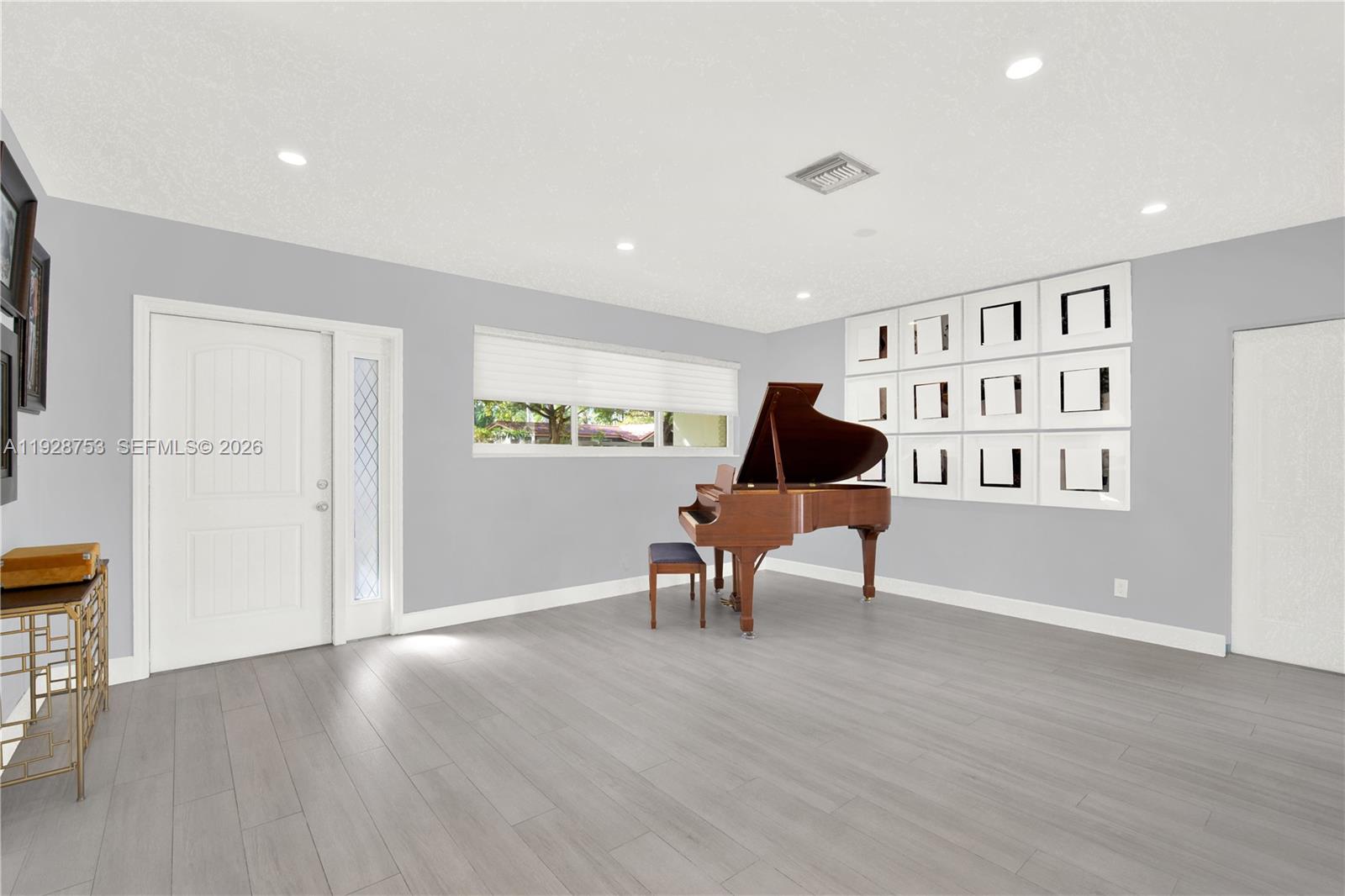 MANGOWOOD - Residential