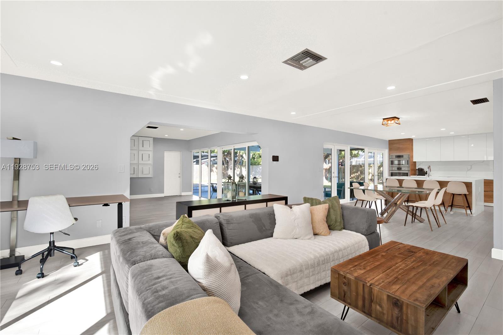 MANGOWOOD - Residential