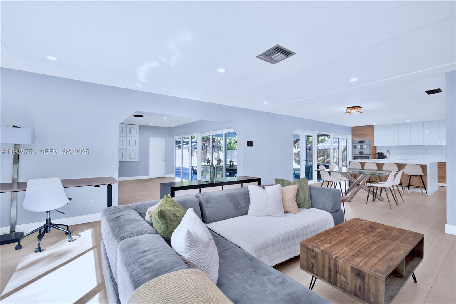 MANGOWOOD - Residential