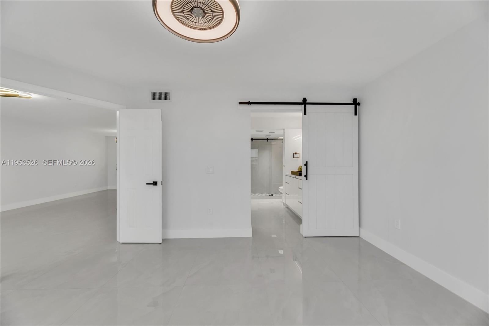 SUNRISE LAKES Phase 4 - Residential