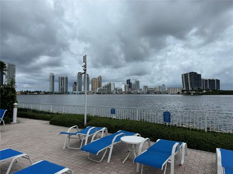 A home in Aventura