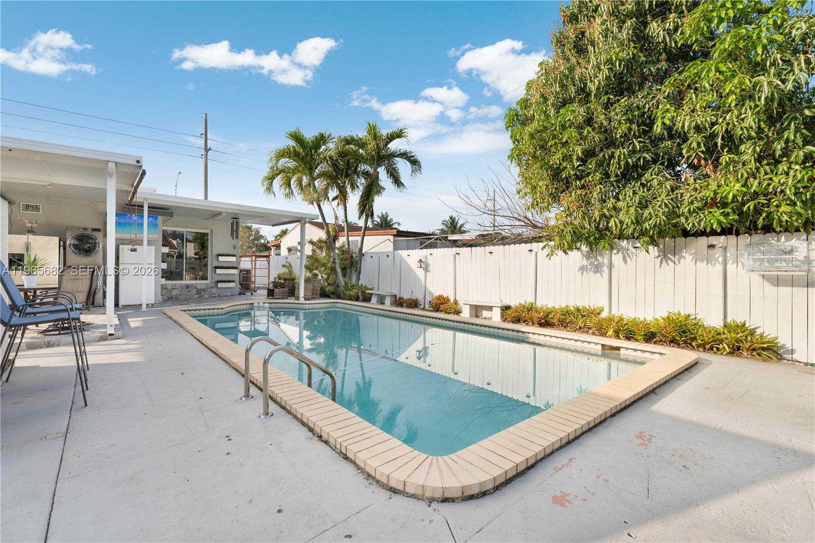 TOWN OF HIALEAH 1 ADDN AM - Residential