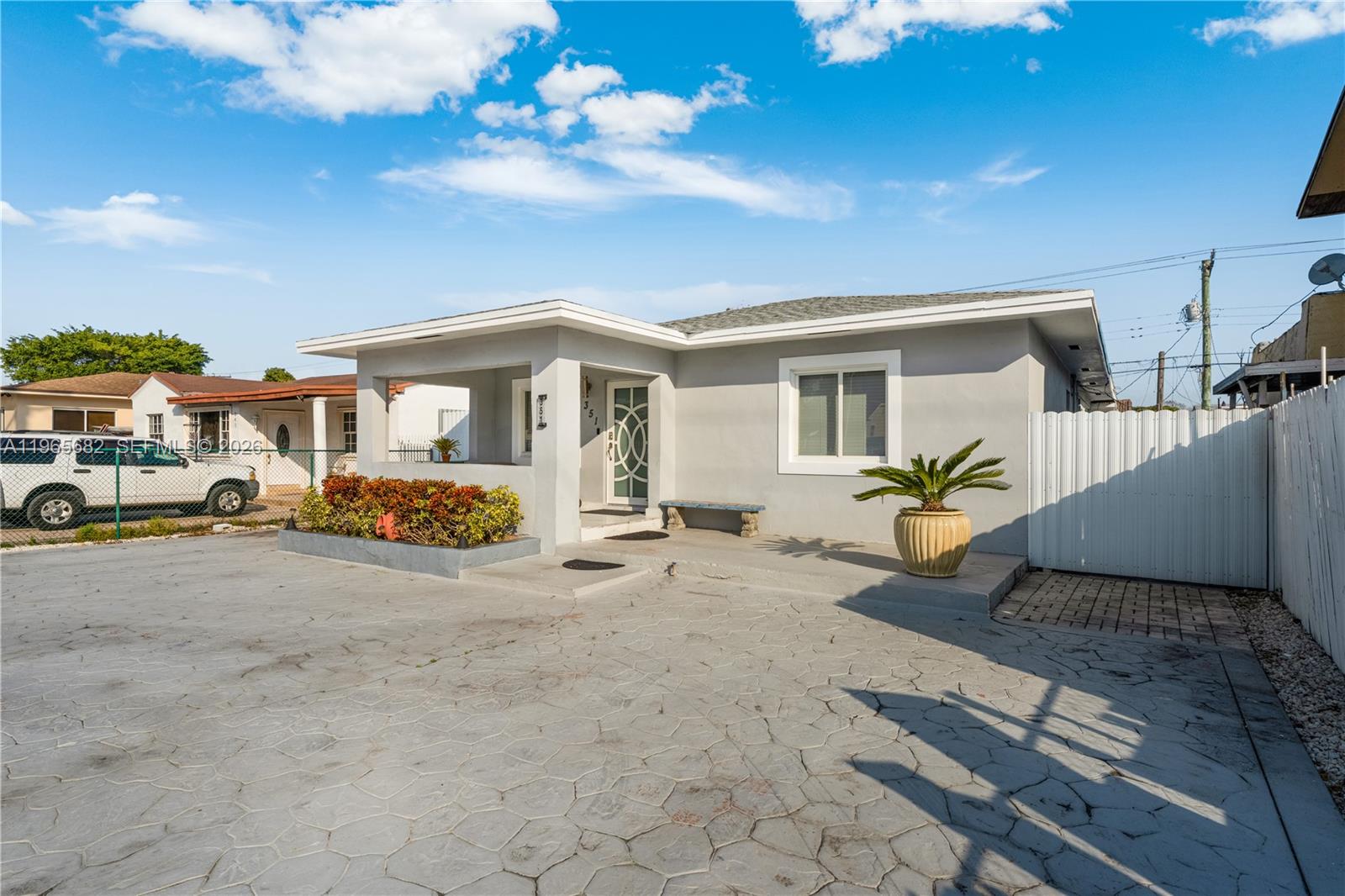 TOWN OF HIALEAH 1 ADDN AM - Residential