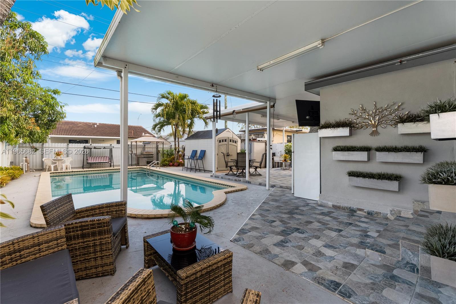 TOWN OF HIALEAH 1 ADDN AM - Residential