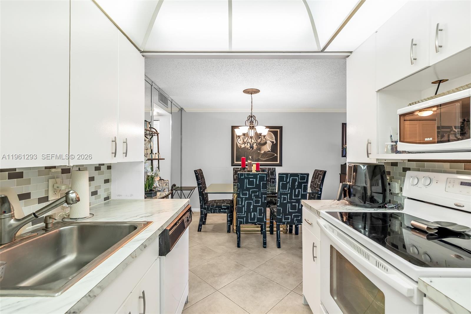 NEWPORT N CONDO - Residential