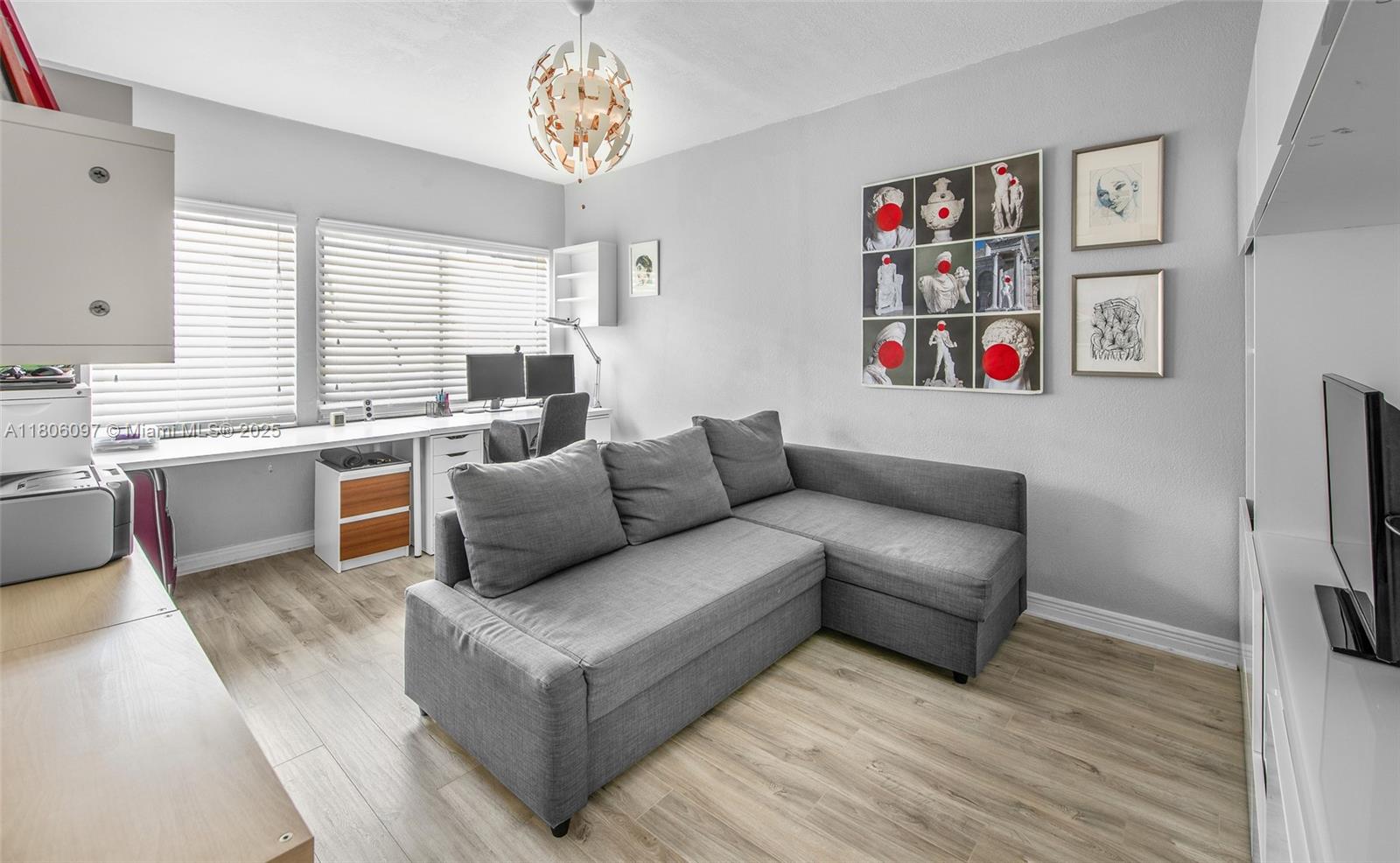 ALTOS DEL MAR NO 4 - Residential