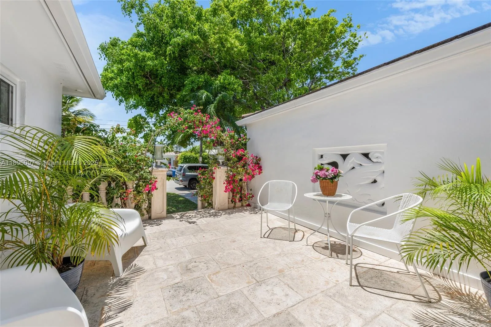 Surfside, Florida 33154, United States, 3 Bedrooms Bedrooms, ,2 BathroomsBathrooms,Residential,Active,134364