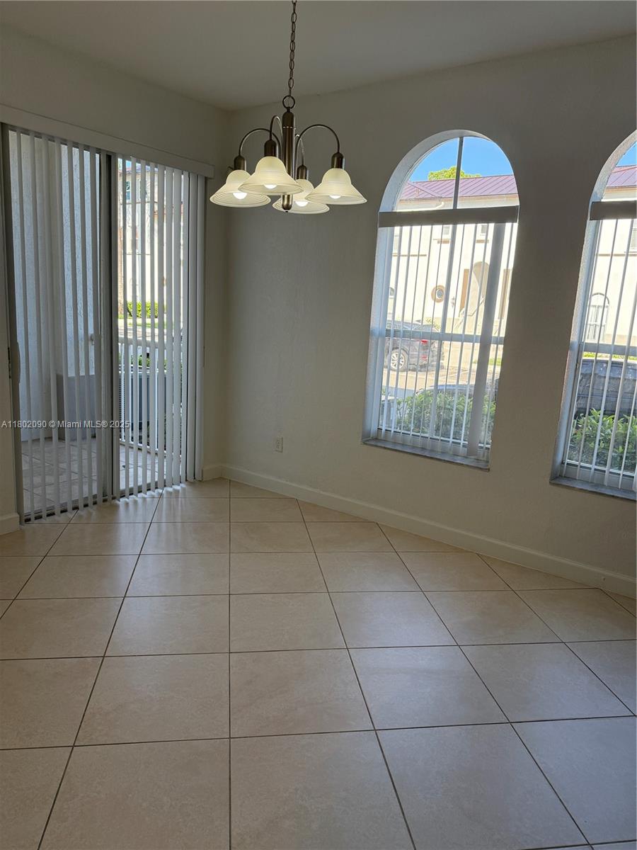 4435 SW 160th Ave 102