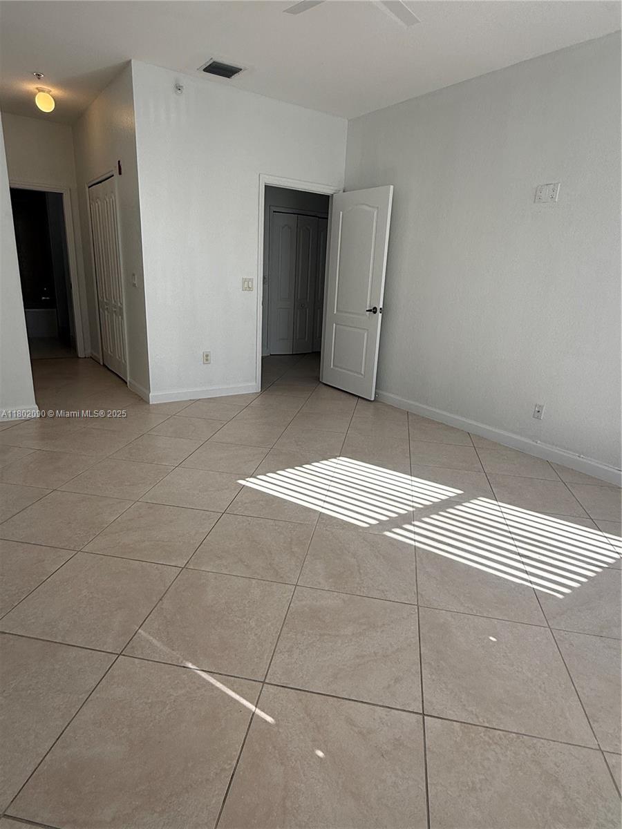 4435 SW 160th Ave 102