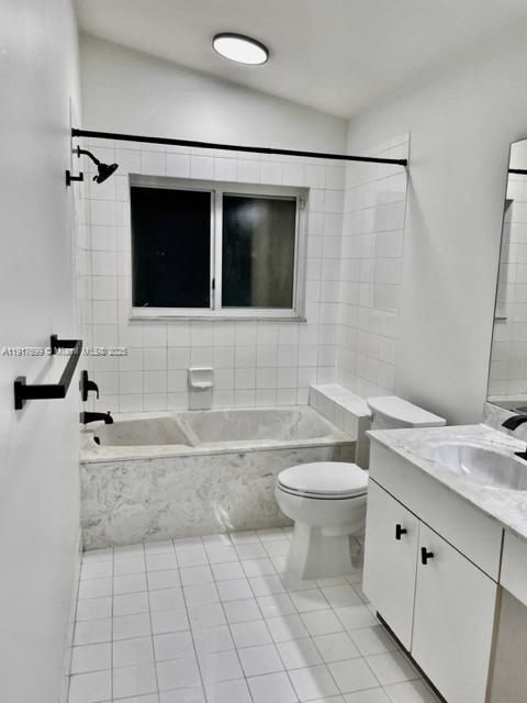 GROVE COMMERCIAL CENTER - Residential Lease