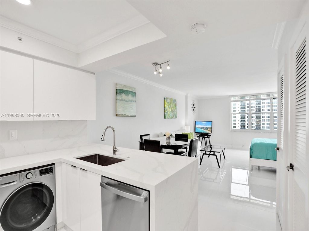 Photo of 2501 S Ocean Dr #934 (Available June, Hollywood, FL 33019 (MLS # A11988360)