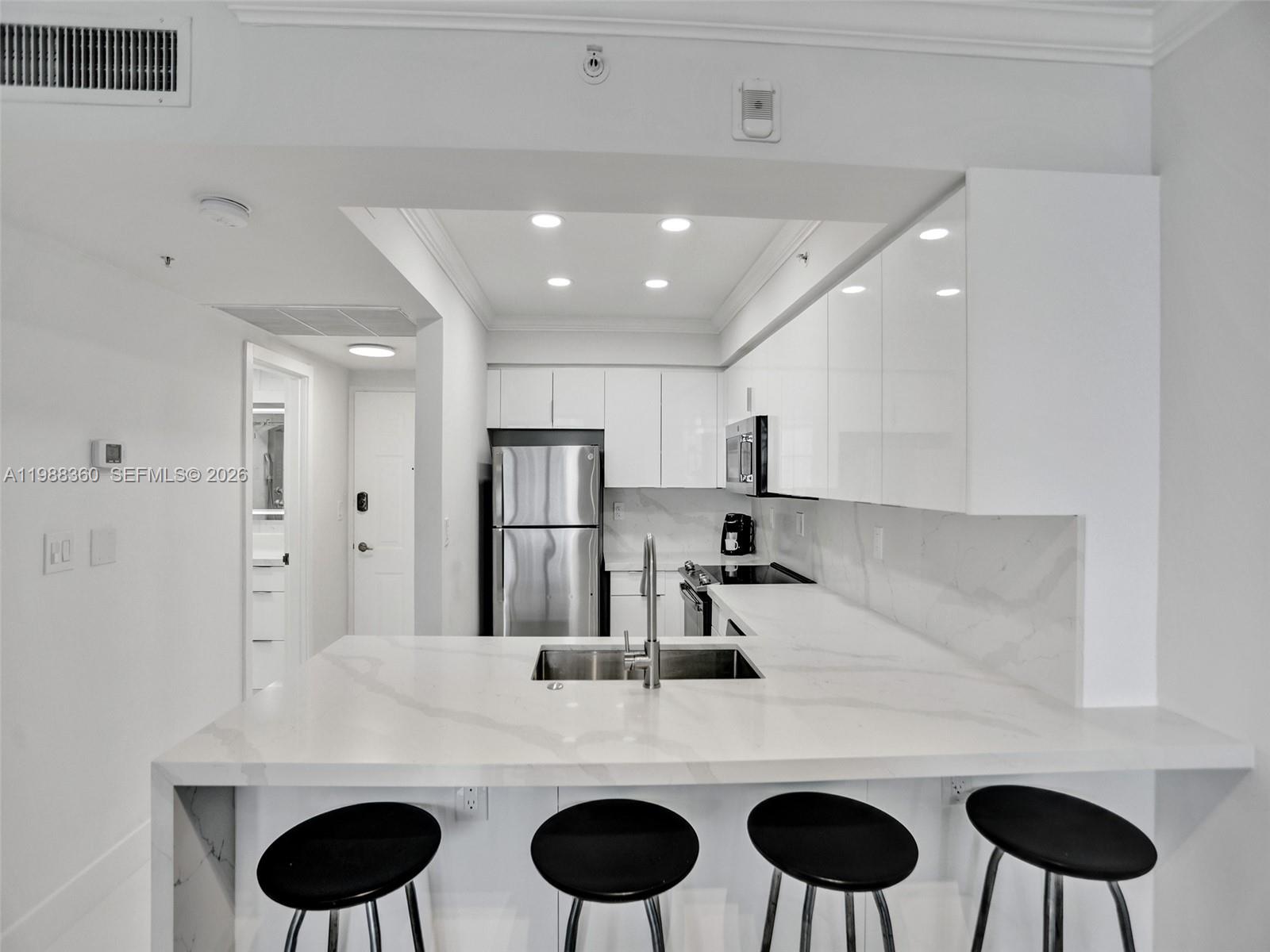 2501 S Ocean Dr 934 (Available June 2)