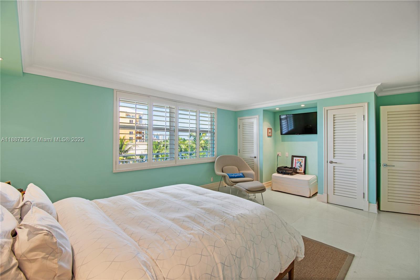 SANDS OF KEY BISCAYNE CON - Residential Lease