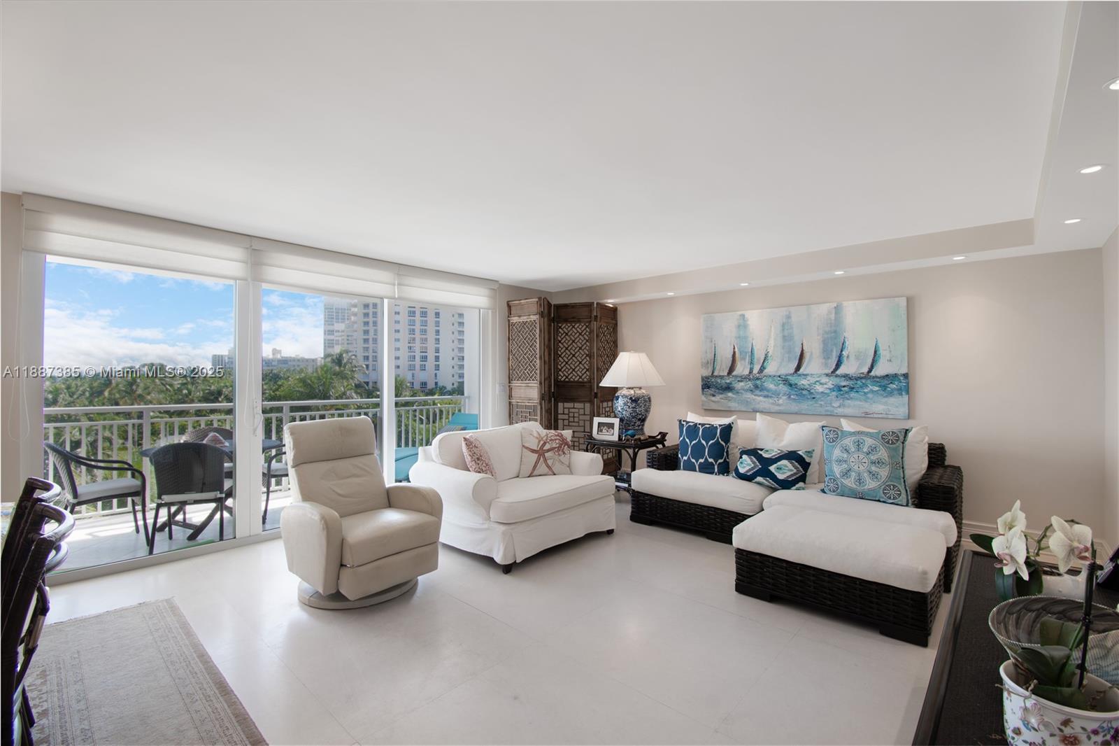 SANDS OF KEY BISCAYNE CON - Residential Lease