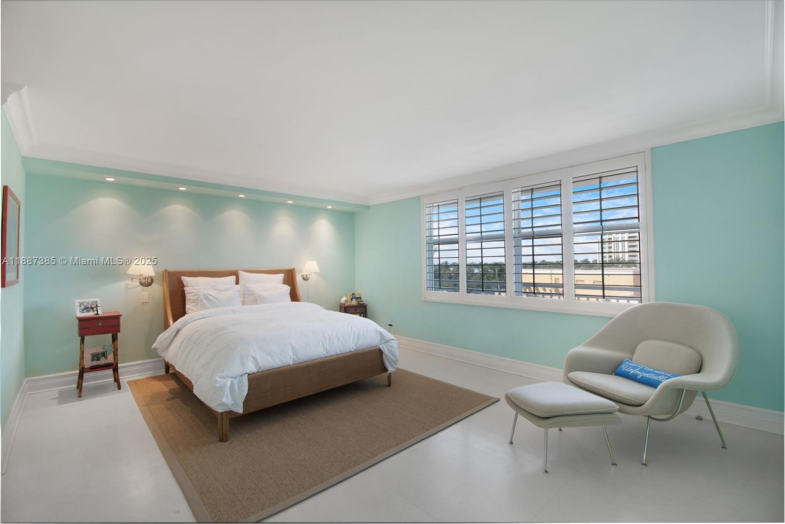 SANDS OF KEY BISCAYNE CON - Residential Lease