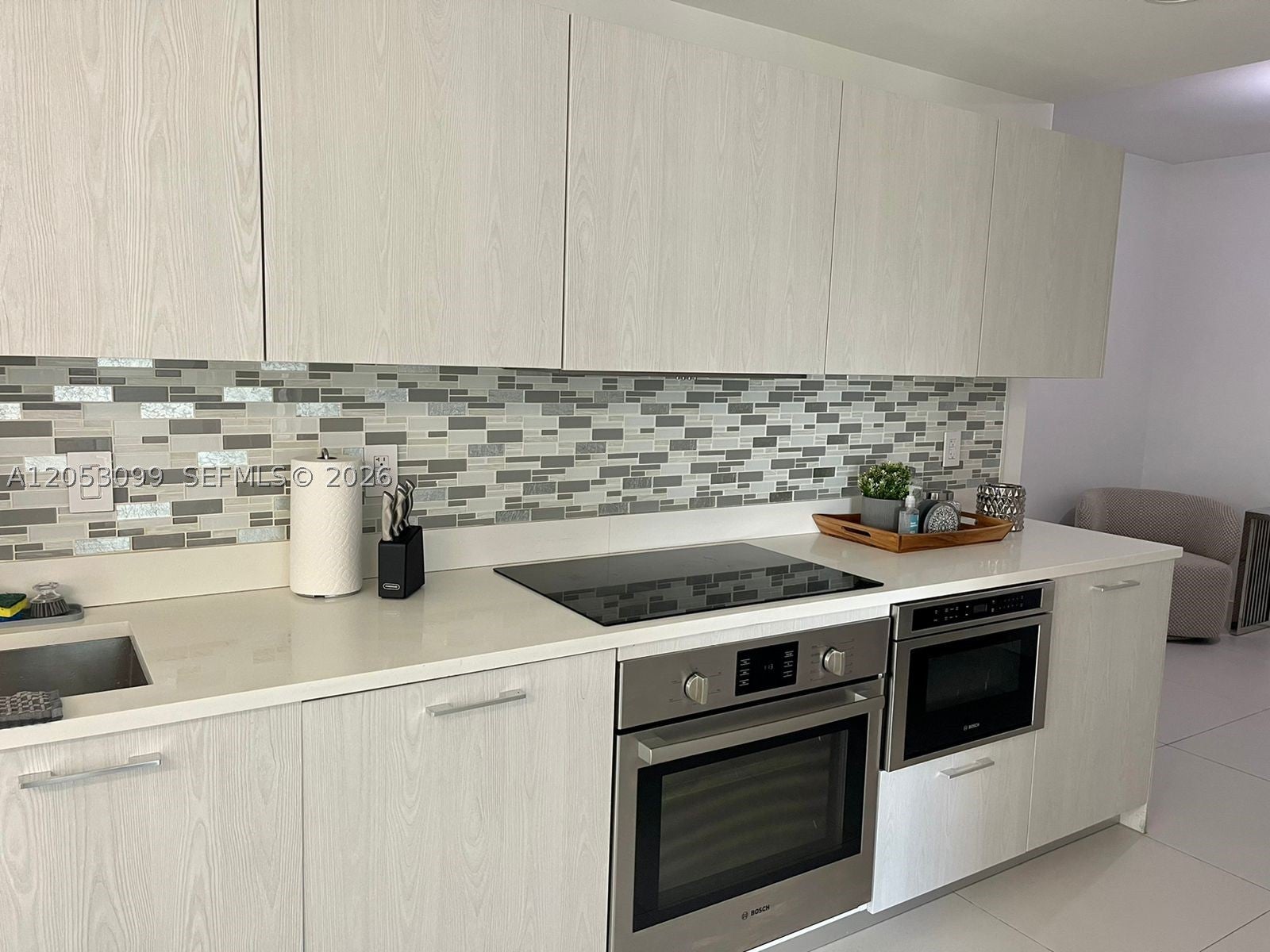 501 NE 31st St 701