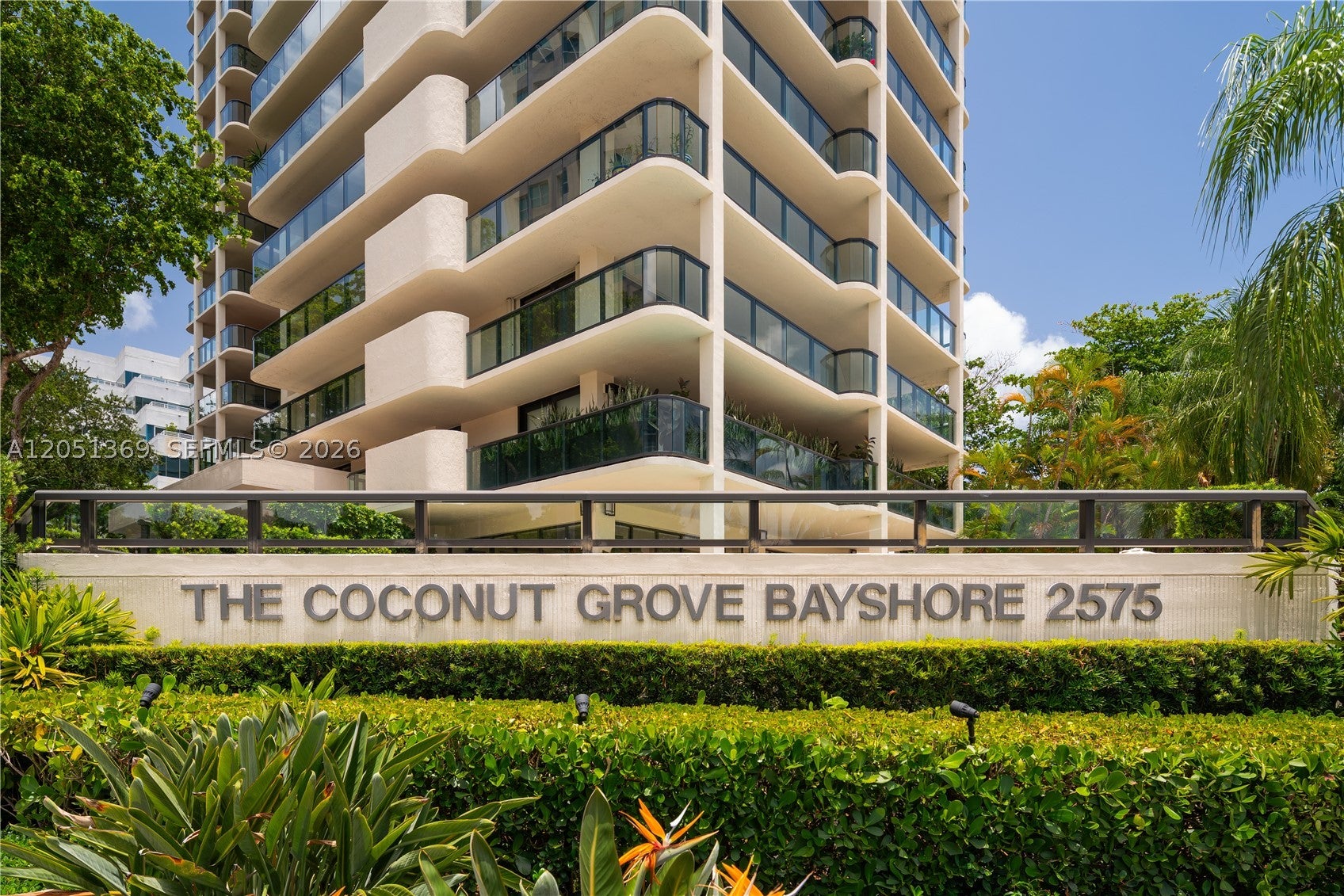 2575 S Bayshore Dr