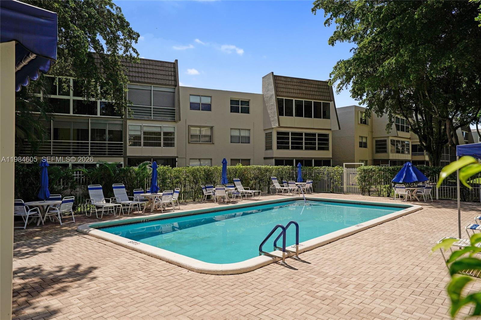 LIME BAY CONDOMINIUM 8 - Residential