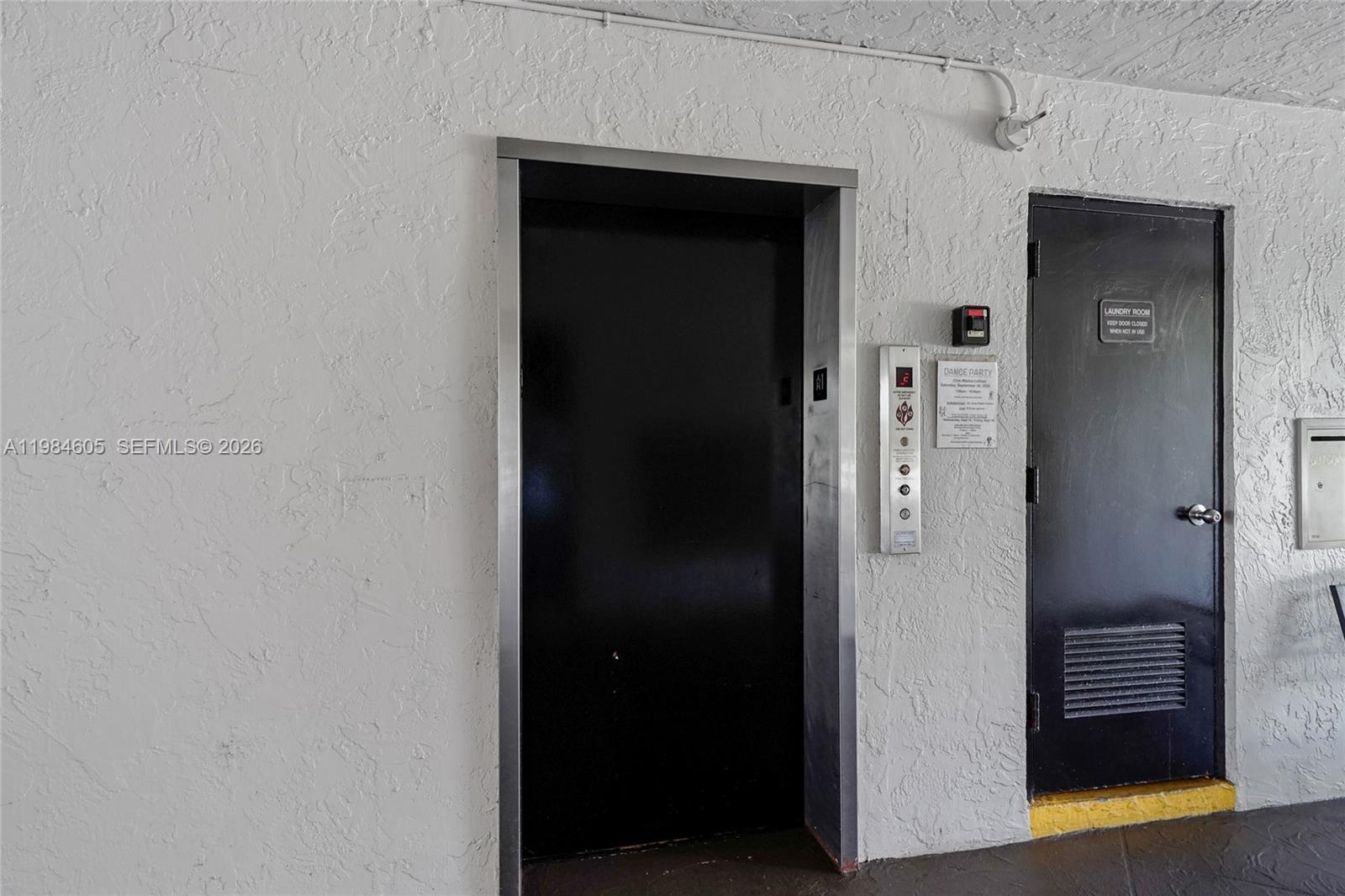 LIME BAY CONDOMINIUM 8 - Residential