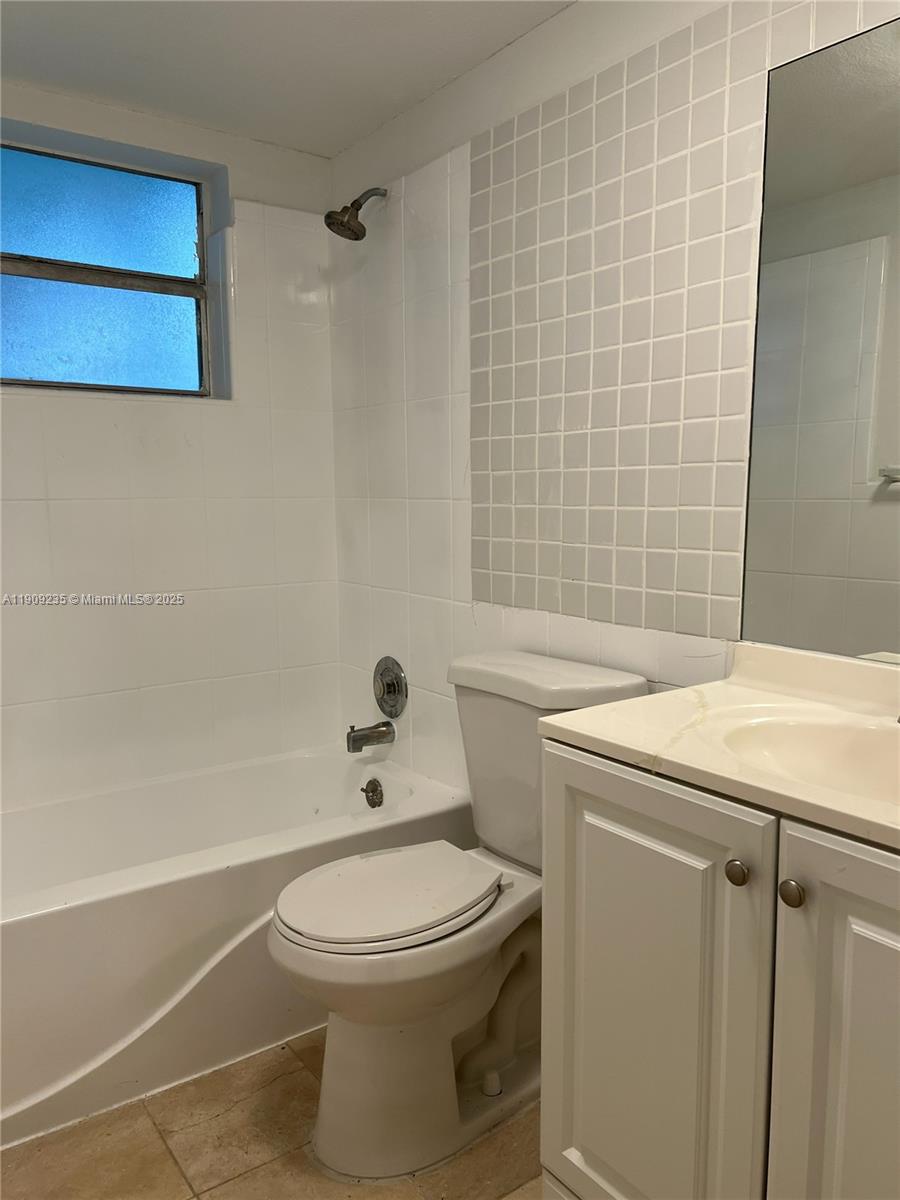 PARK SOUTH ONE INC CONDO - Residential Lease