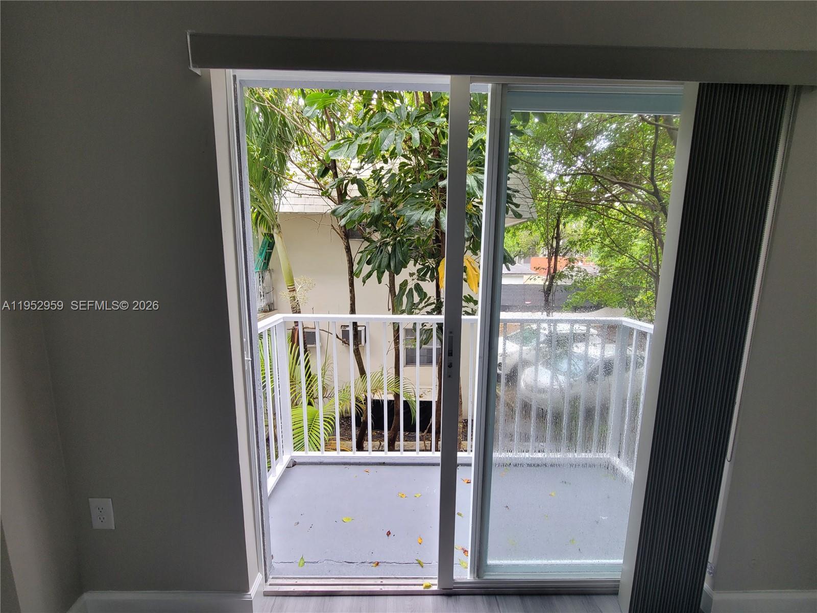 CASTELLO II CONDO - Residential