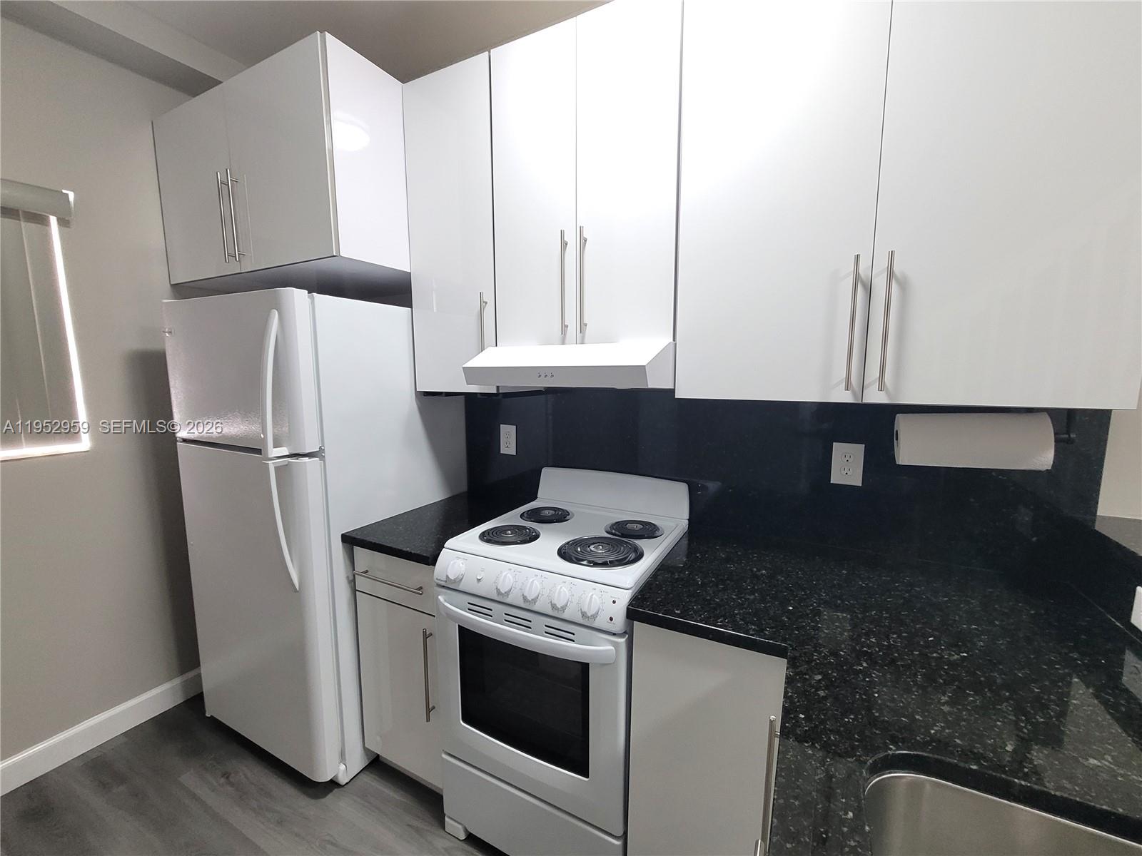 CASTELLO II CONDO - Residential