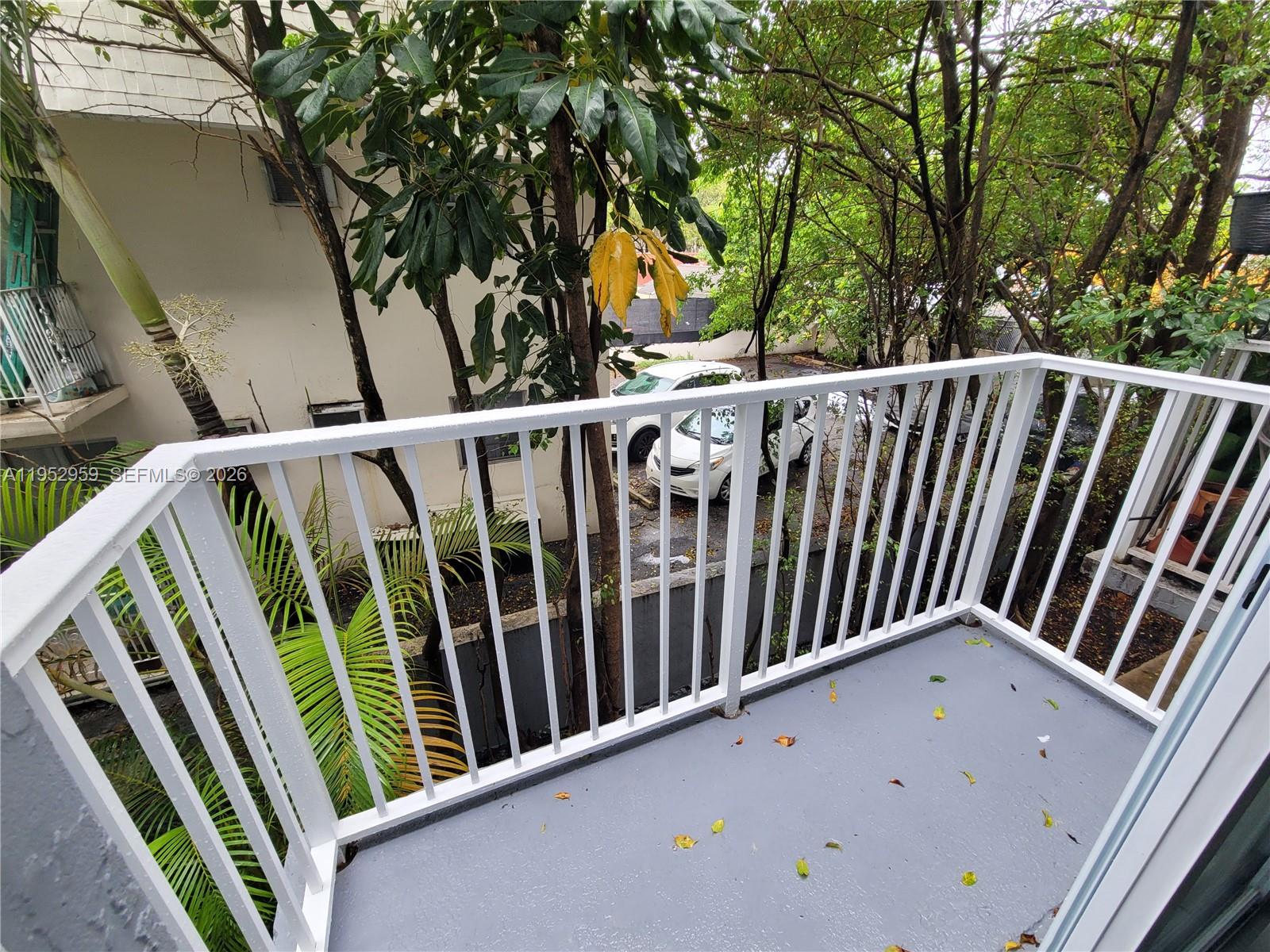 CASTELLO II CONDO - Residential