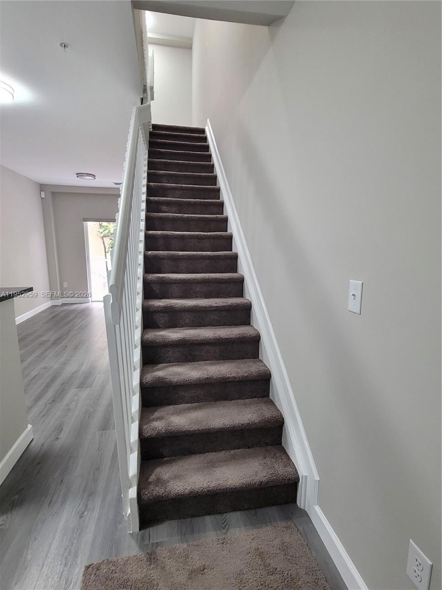 CASTELLO II CONDO - Residential