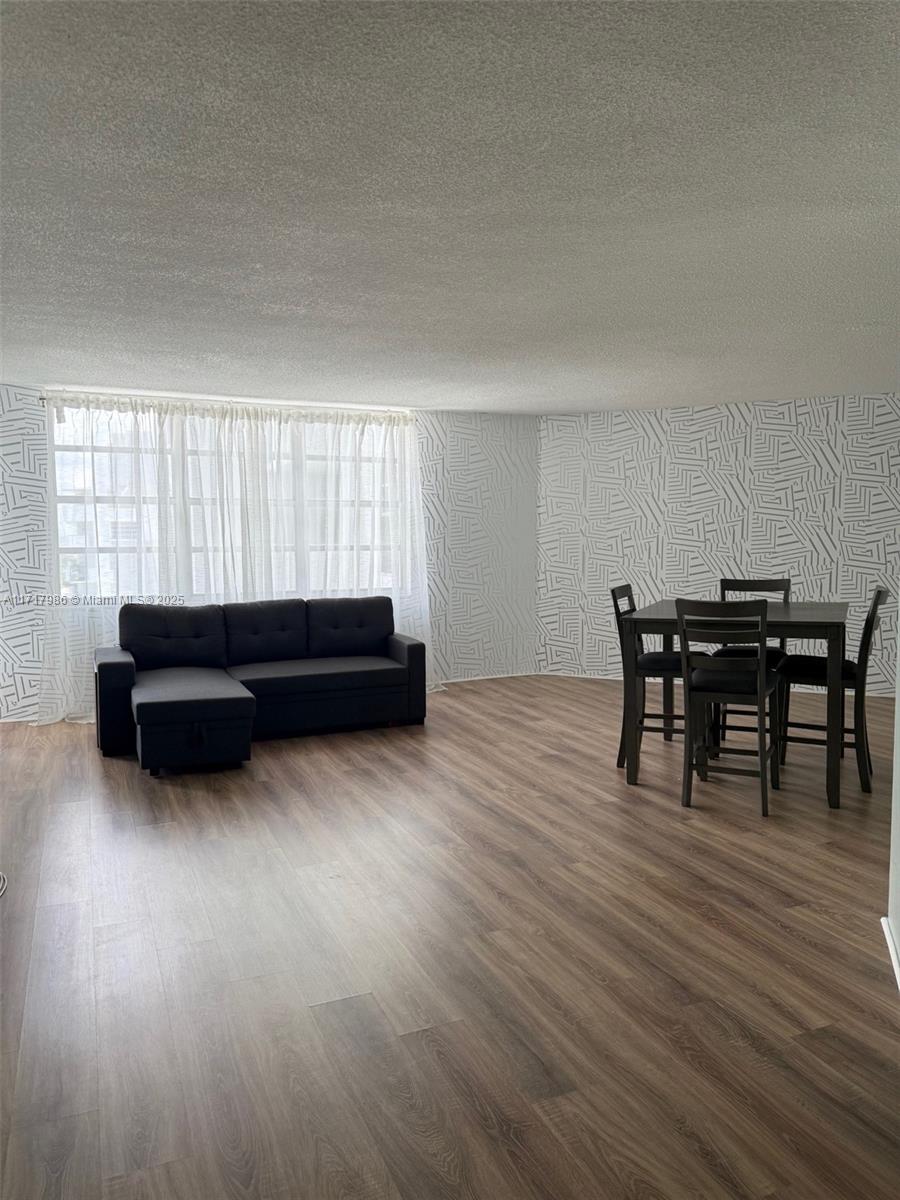 2750 Ne 183rd St 2106, Aventura, Miami-Dade County, Florida - 1 Bedrooms  
2 Bathrooms - 