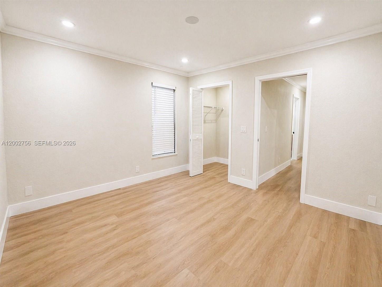 LAKE MANGO SHORES - Residential