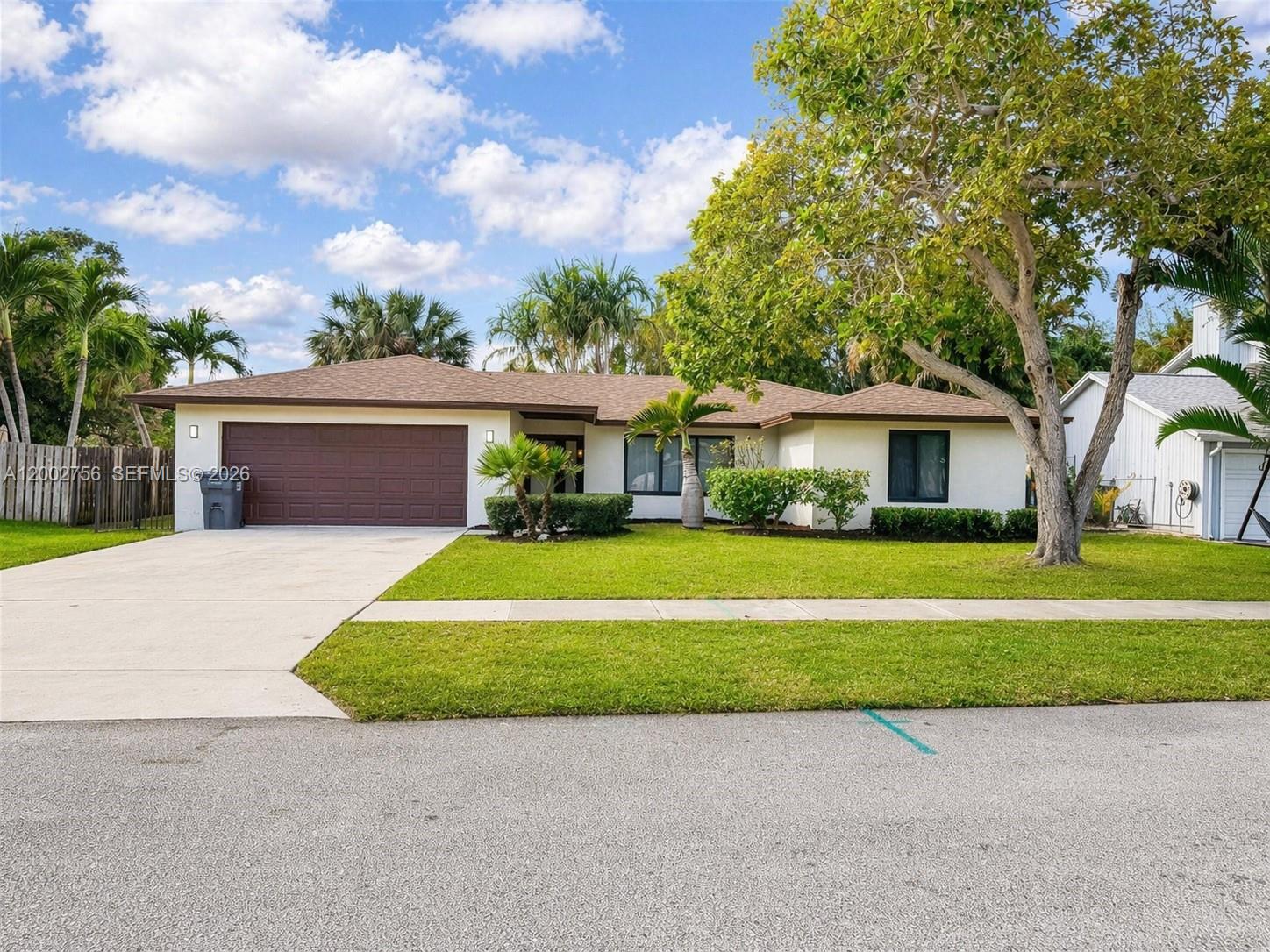 LAKE MANGO SHORES - Residential