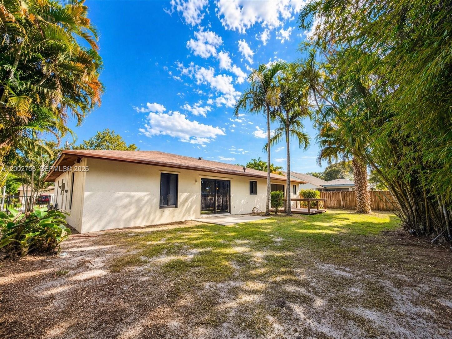 LAKE MANGO SHORES - Residential