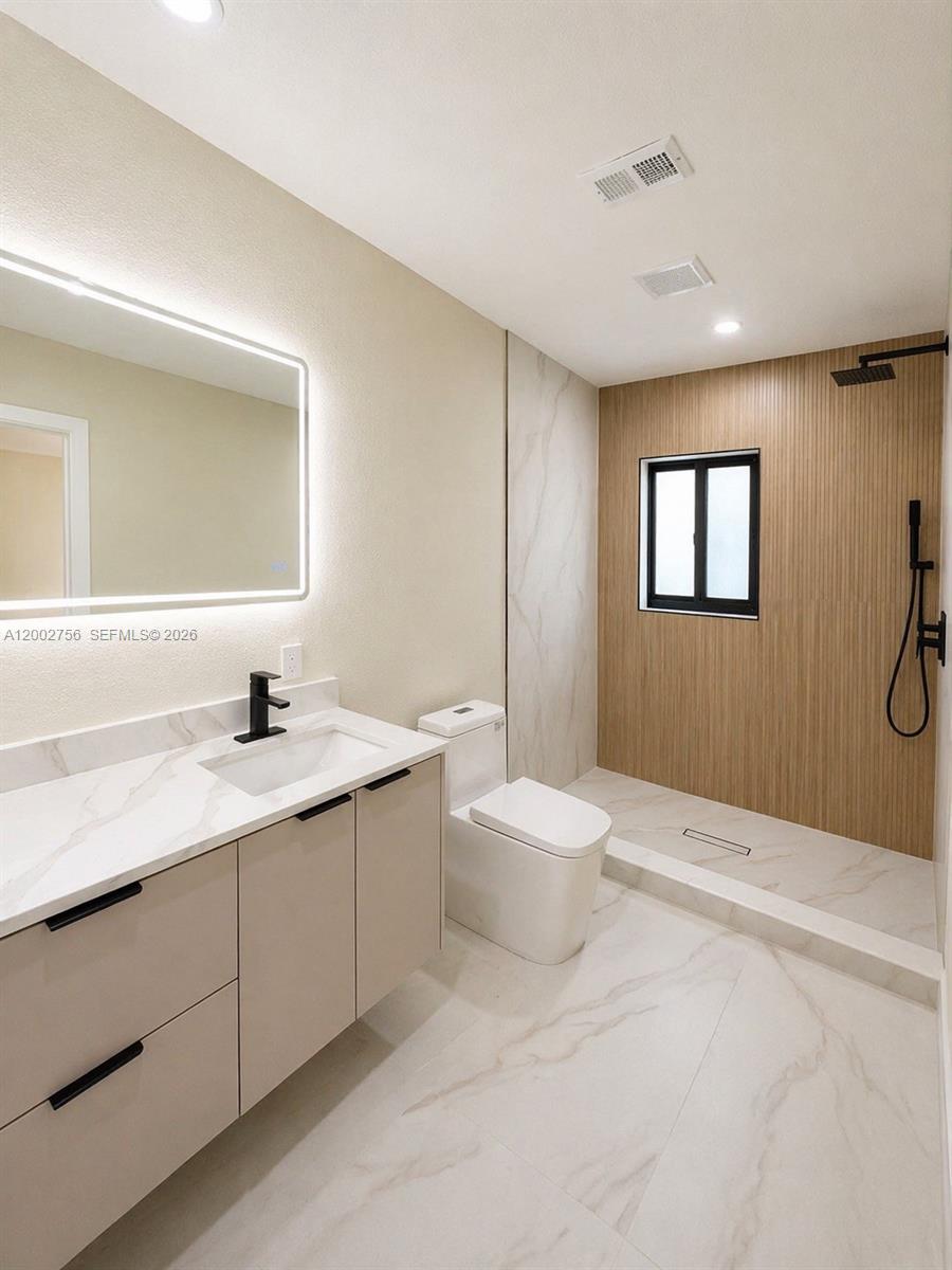 LAKE MANGO SHORES - Residential