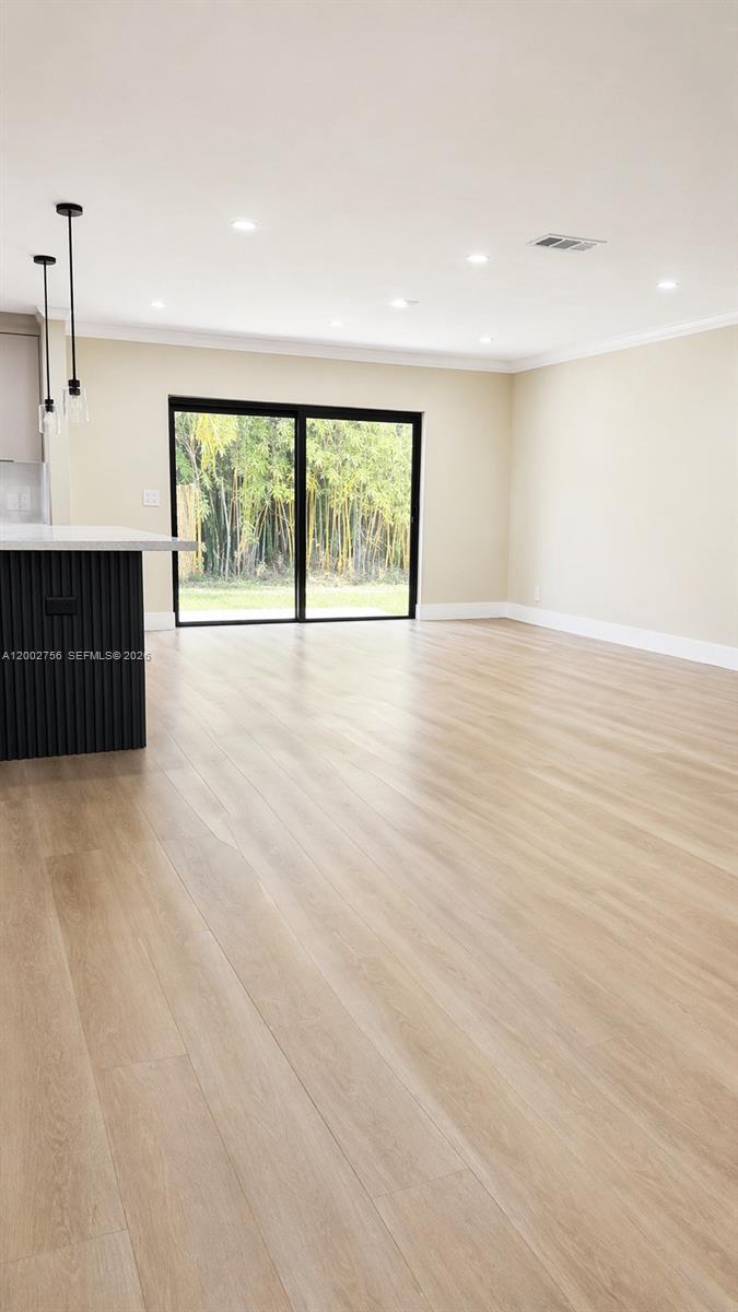 LAKE MANGO SHORES - Residential